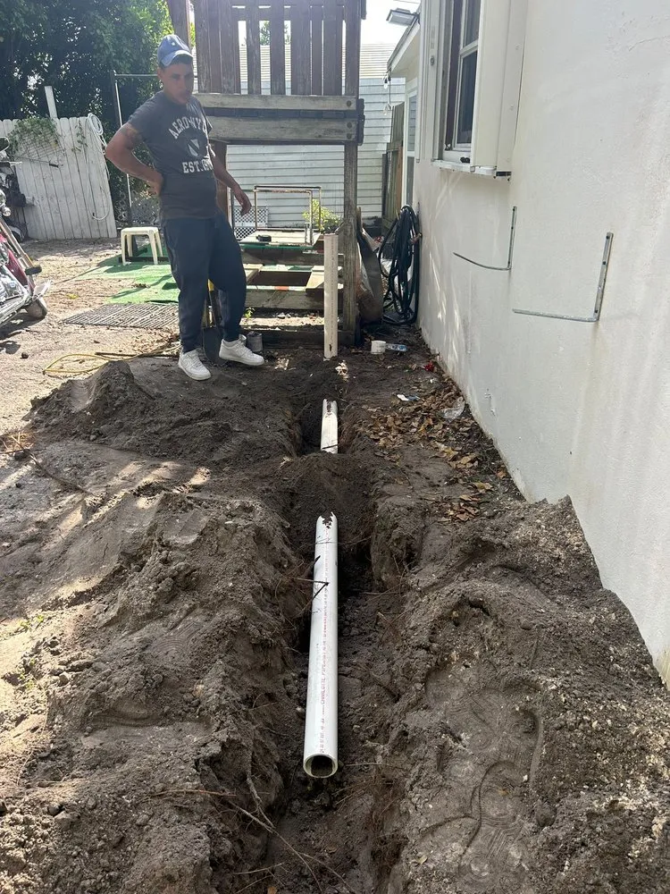 Slide of Requena Service & Repair