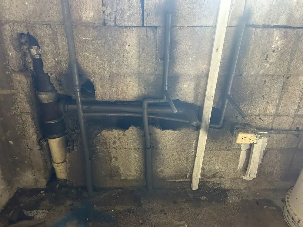 Slide of Requena Service & Repair