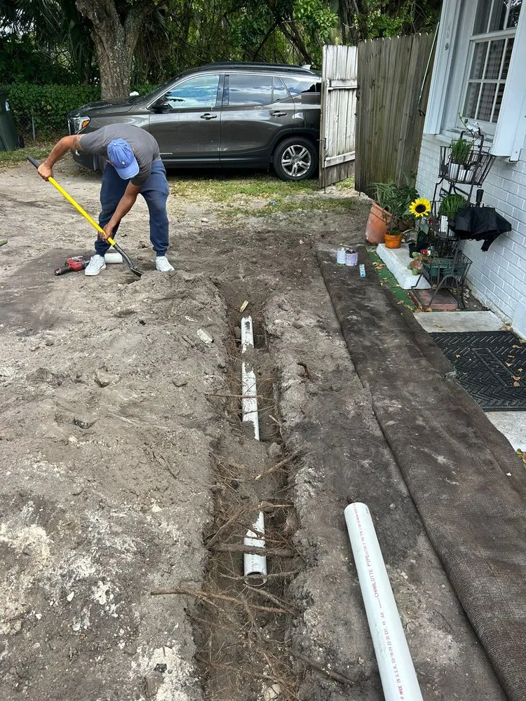 Slide of Requena Service & Repair