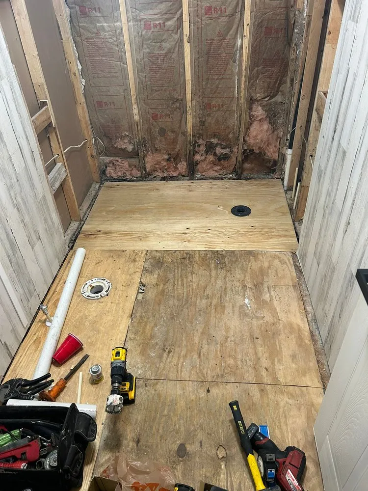 Slide of Requena Service & Repair