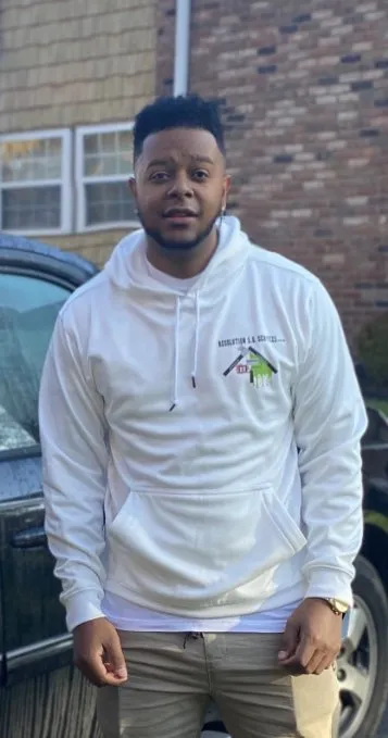 Slide of Resolution S. G Services Corp