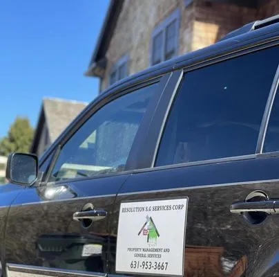 Resolution S. G Services Corp Logo