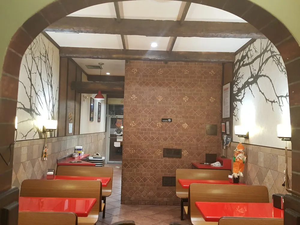 Slide of Restaurant Design 360