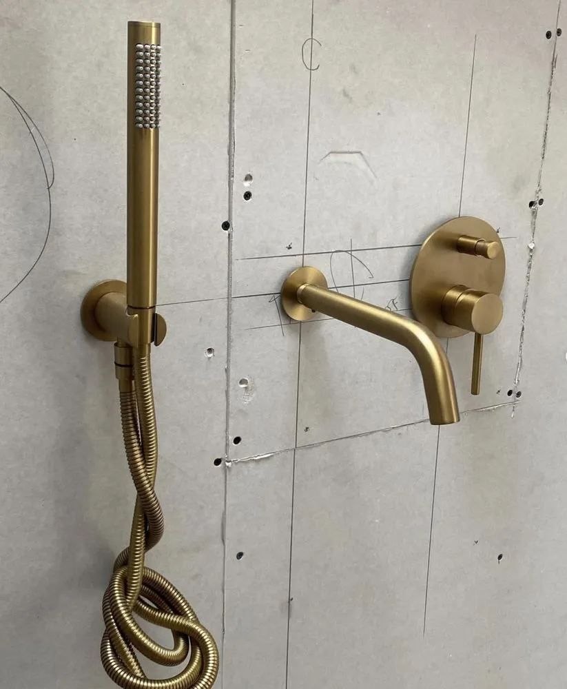 Slide of Retro Flow Plumbing