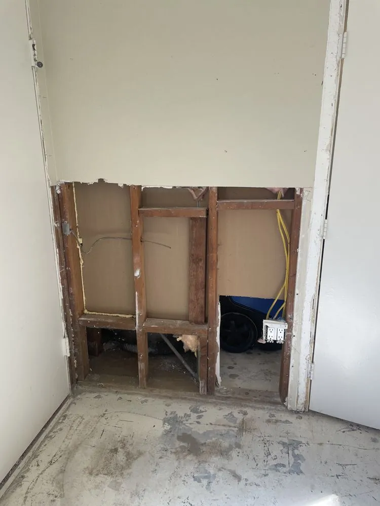 Emergency drain cleaning in San Fernando Valley, CA by Revamp Restoration