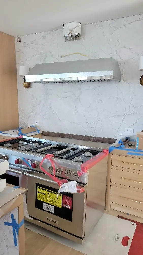 Slide of Reyes Appliances