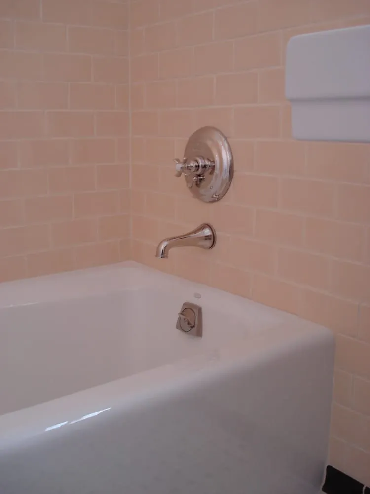 Slide of Reyes Plumbing