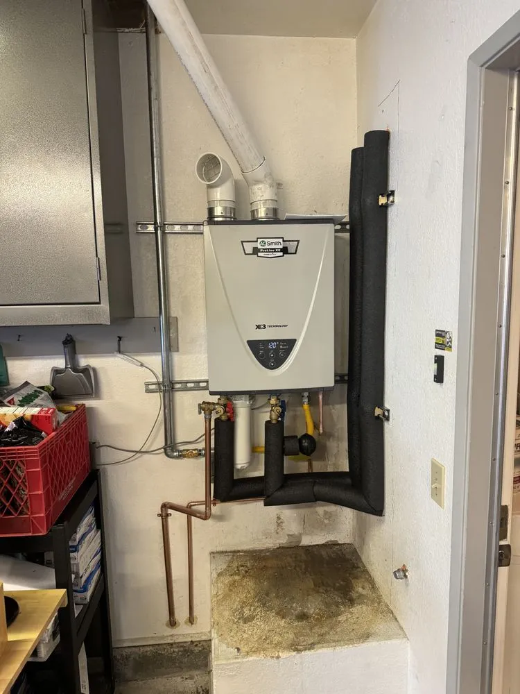 Slide of Reyes Plumbing