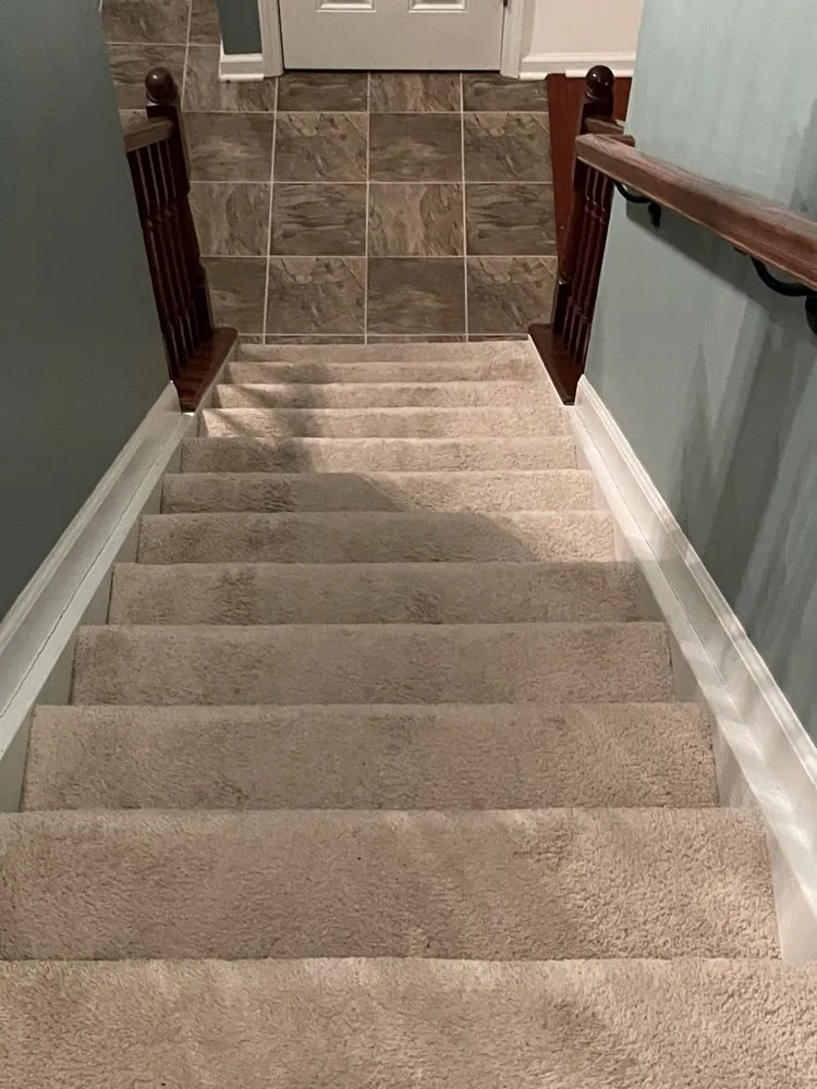 Slide of Reynolds Painting & Home Improvement