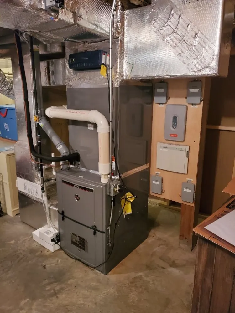 Slide of Reynolds Plumbing & Heating