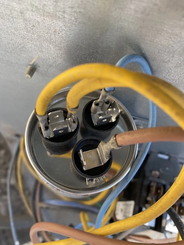 Slide of Rey’s Plumbing Tech