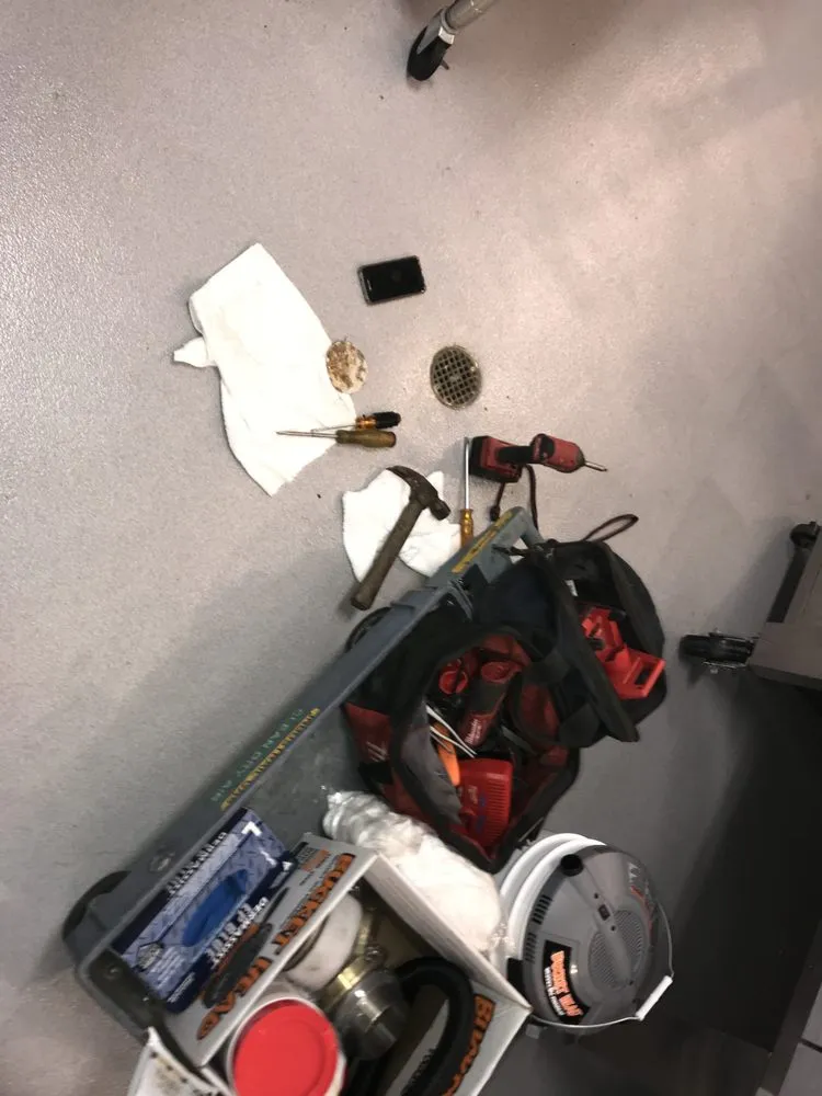 Slide of Rey’s Plumbing Tech