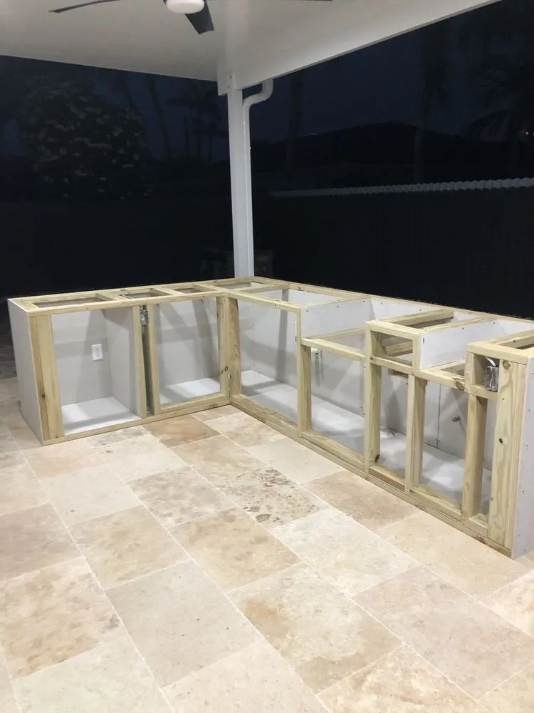 Slide of Rey's Reliable Handyman Services