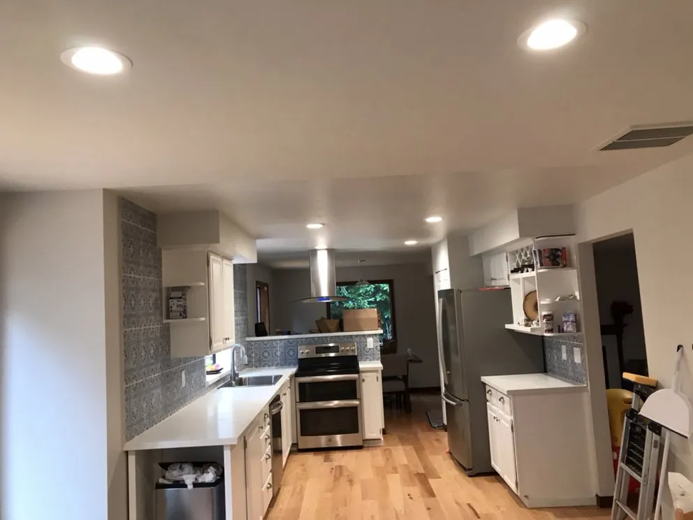 Slide of Rg Handyman