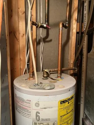 R&G Plumbing Services Logo