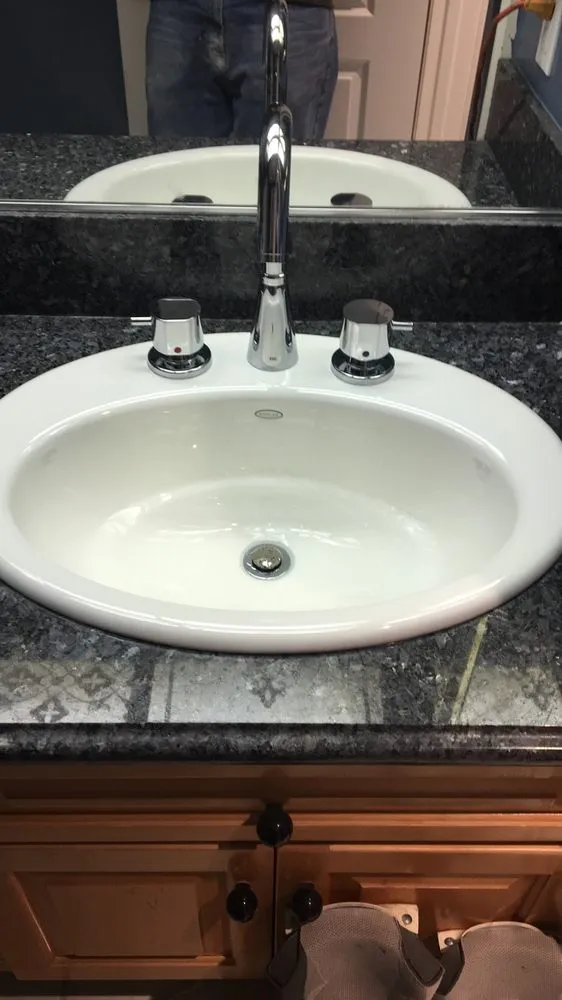 Slide of R&H Plumbing