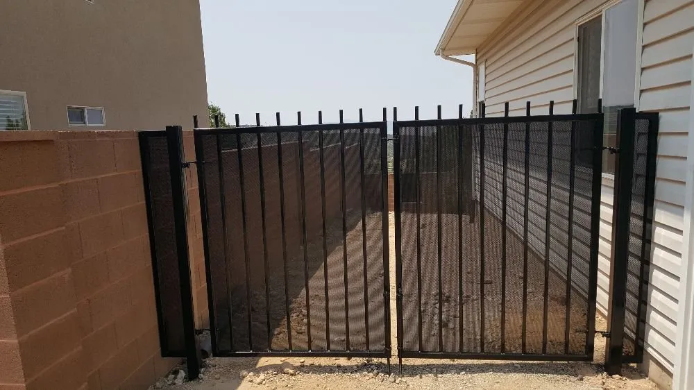 Slide of RHandyman and Designs