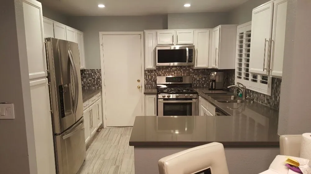 Slide of RHandyman and Designs