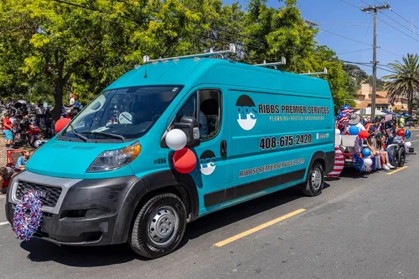 Ribbs Plumbing Services Logo