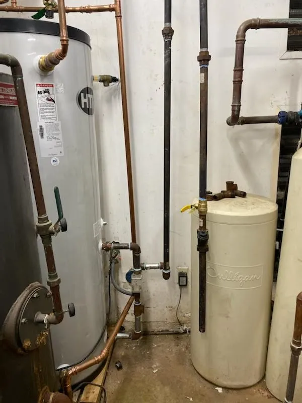 Slide of Ricardo's Services