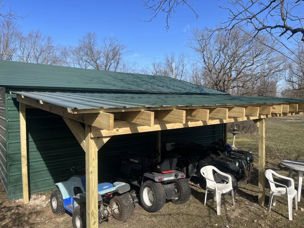 Emergency emergency plumbing for homes in Exeter, MO by Rich Construction
