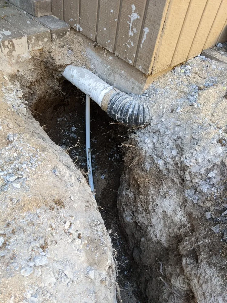 Slide of Richard Fernandez Maintenance Services