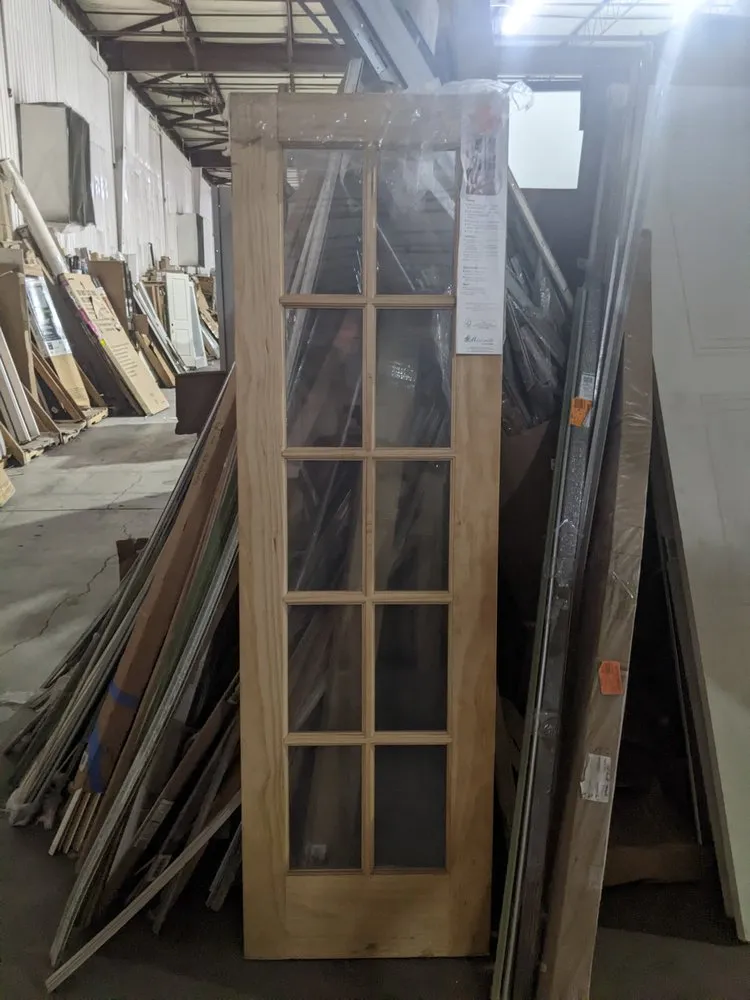 Slide of Richard Fernandez Maintenance Services