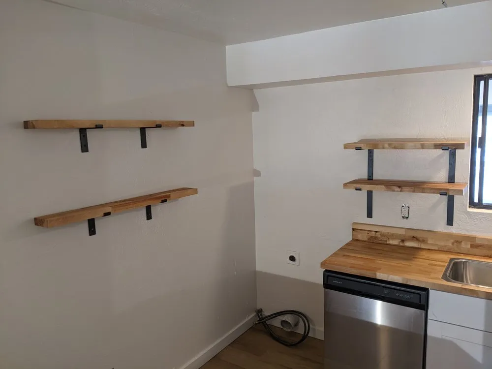 Slide of Richard Fernandez Maintenance Services