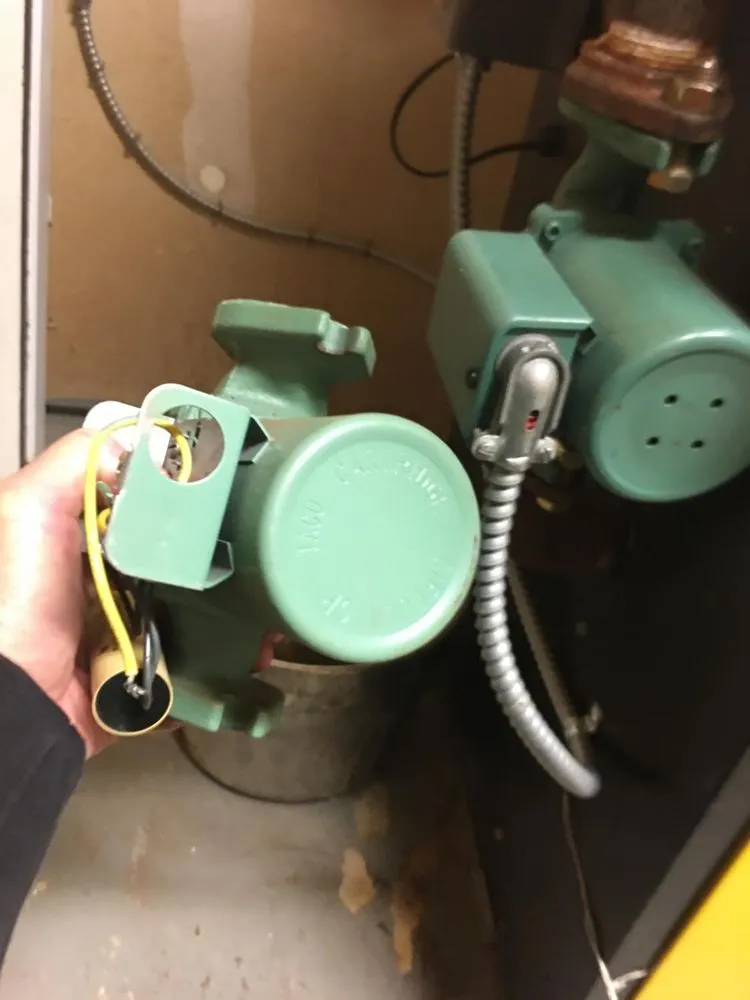 Expert emergency plumbing experts serving Morristown, NJ - Richard's Handyman Services