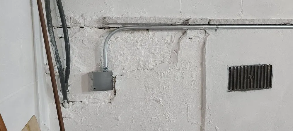 Slide of Richard's Handyman Services