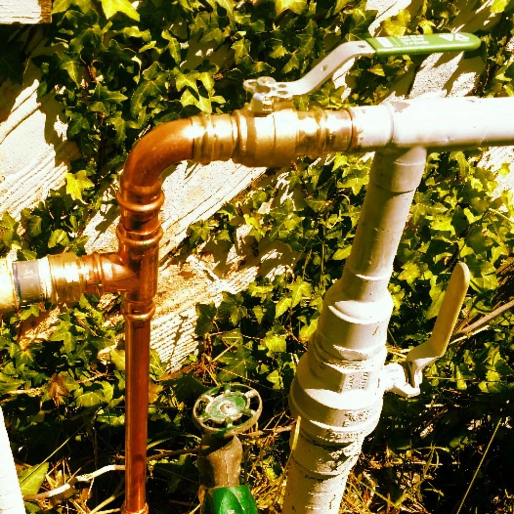 Top-rated pipe repair for homes in Woodland Hills, CA by Richards Rooter and Plumbing
