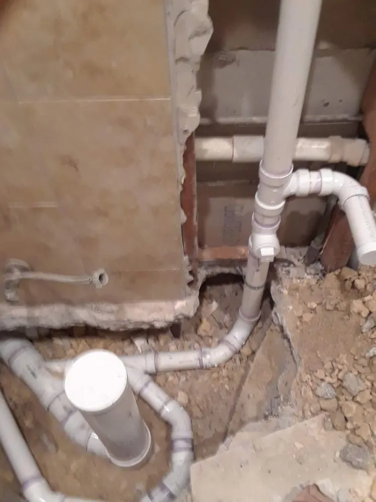 Top-rated drain cleaning for homes in Pembroke Pines, FL by Richie Richard Plumbing Services