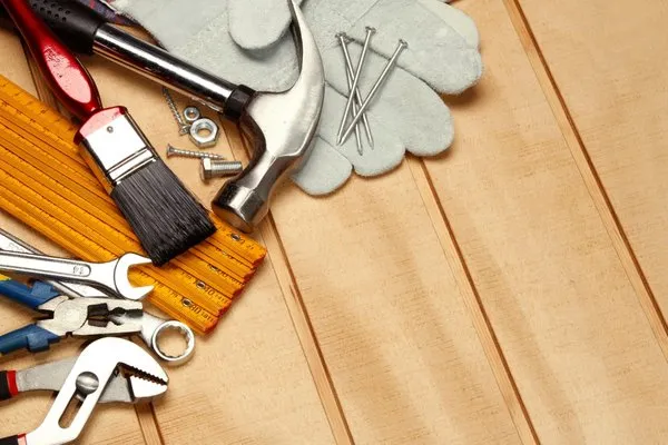 Rich's Maintenance & Service Logo