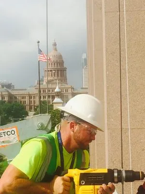 Ricky's Restoration And Handyman Services Logo