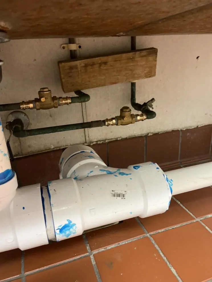 Expert leak detection for homes in Fredericksburg, VA by Right Angle Renovation