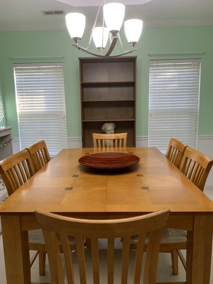 Slide of Right Away Repair Experts