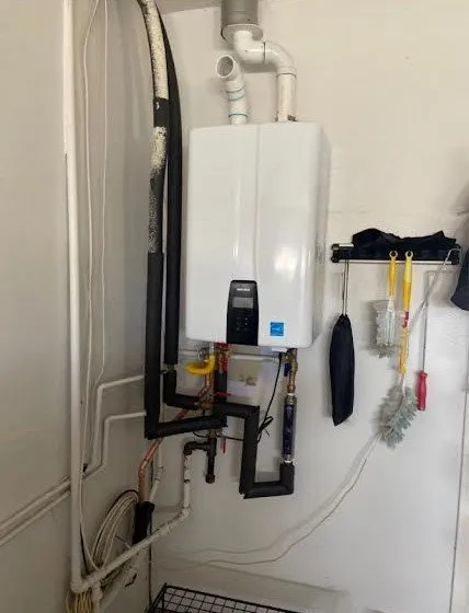 Affordable water heater service in Garden Grove, CA by Right Choice Plumbing