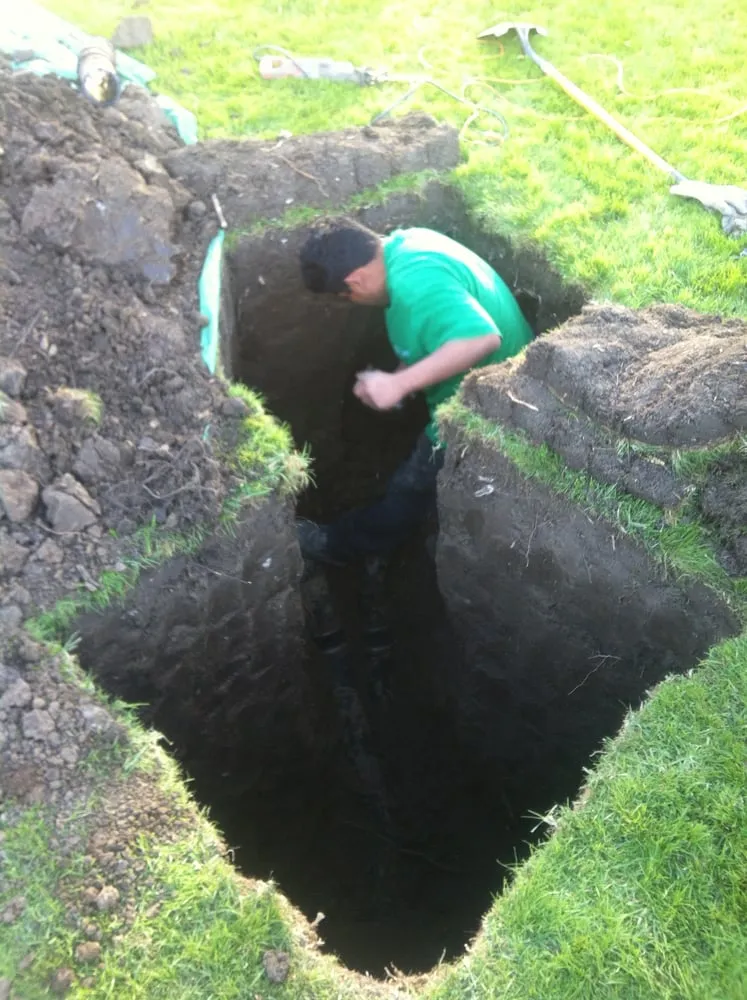 Slide of Right Price Rooter and Plumbing