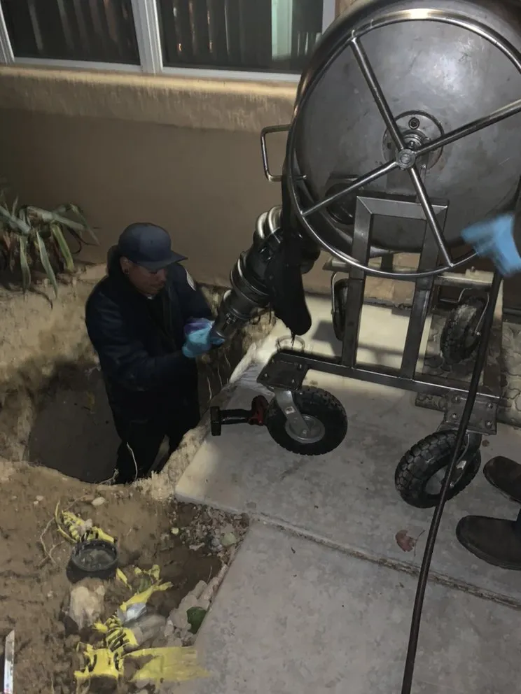 Slide of Right Solution Plumbing