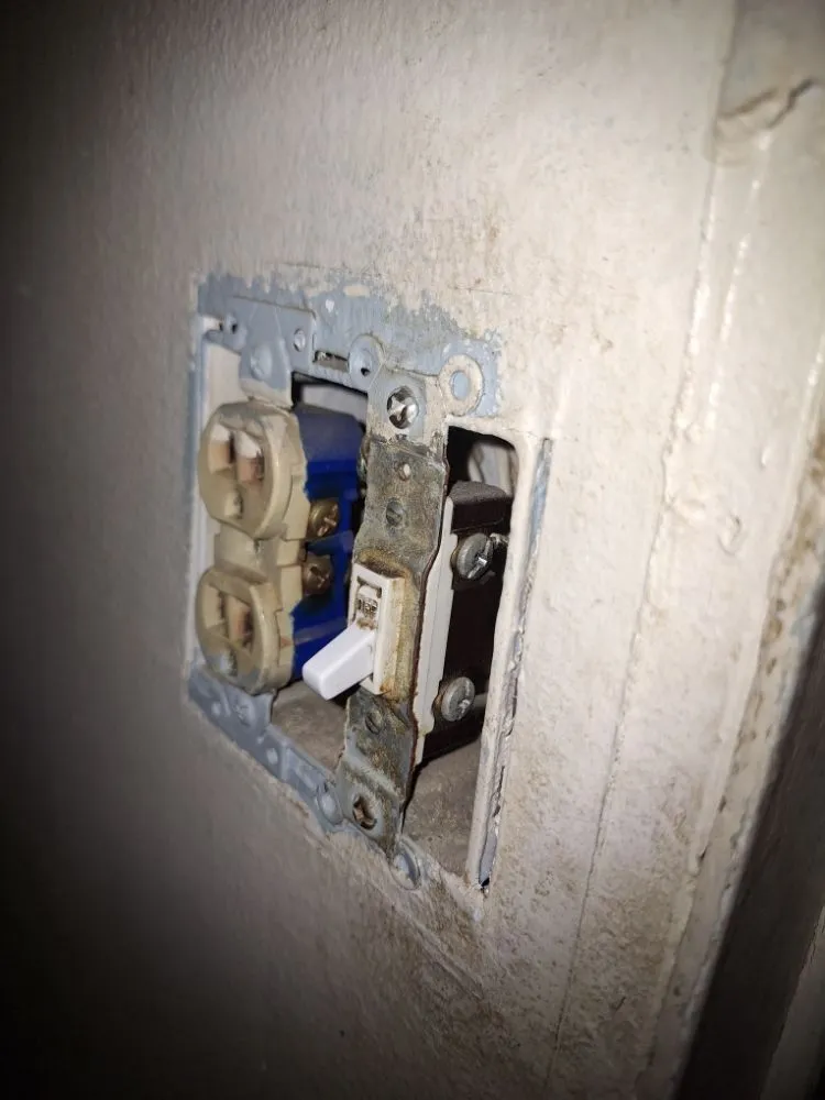 Slide of Right Way Home Repair And Services