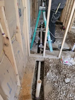 Rightway Remodeling Logo