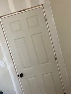 Slide of Righty Tighty Home Repair