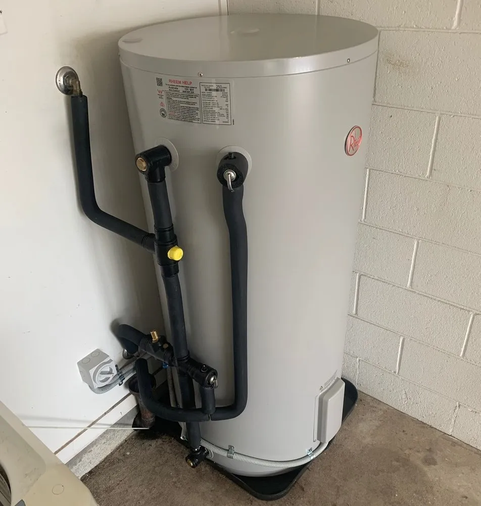 Slide of Rising Tide Emergency Plumber