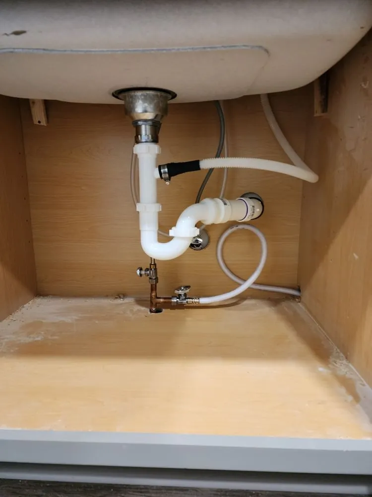 Slide of Ritters Home Repair