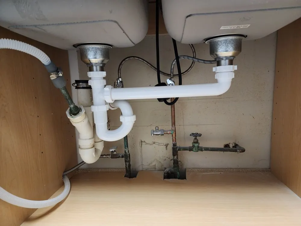 Slide of Ritters Home Repair