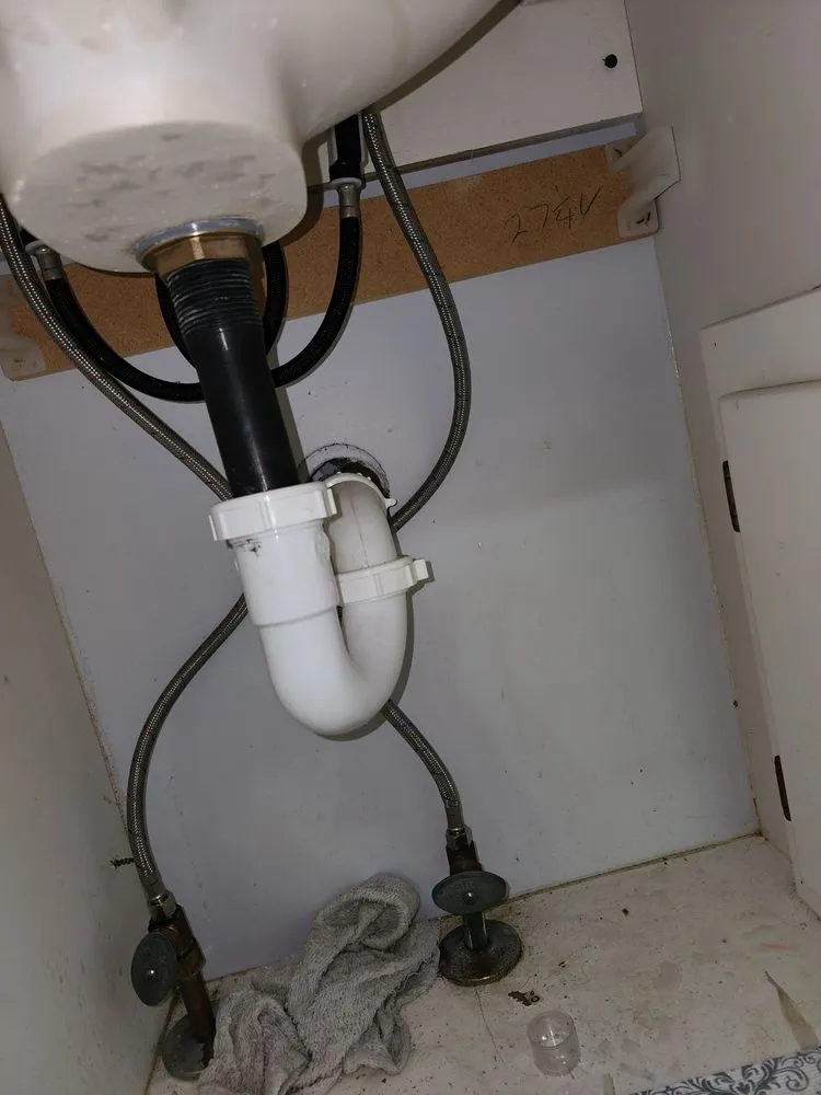 Slide of Ritters Home Repair