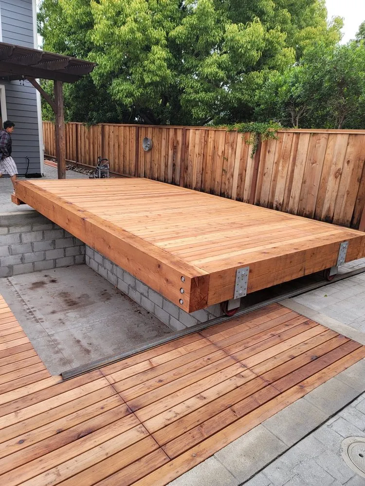 Slide of Riveras Construction