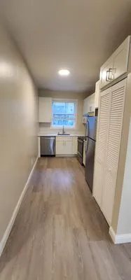 RiverHez Handyman Logo