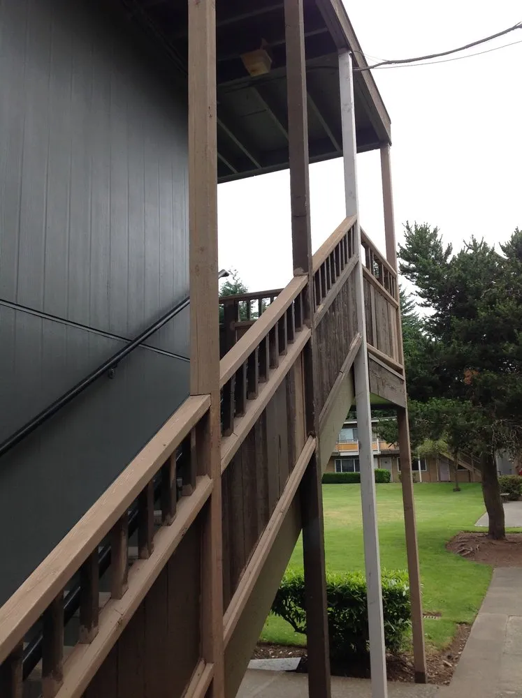 Slide of Riverside Handyman Services