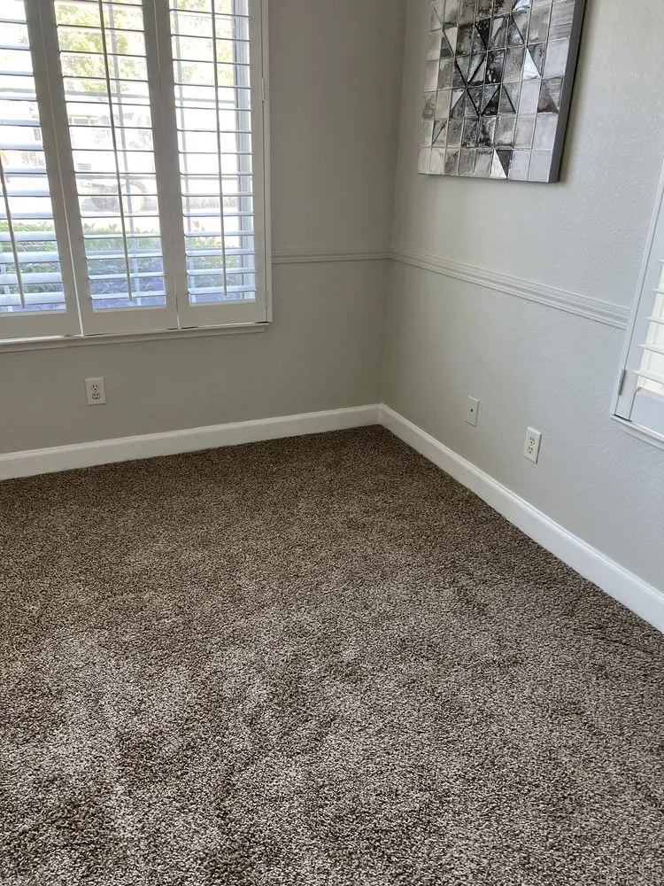 Slide of R&J Handyman